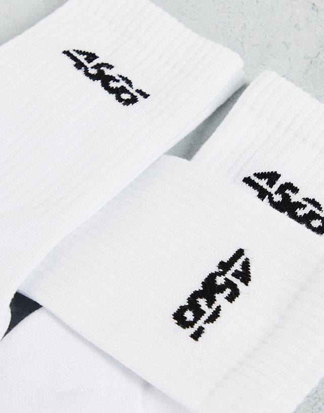 ASOS 4505 crew socks with anti bacterial finish 3-pack CE7630
