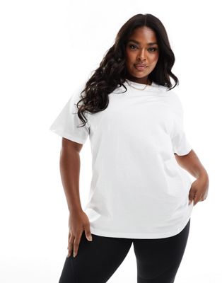 ASOS DESIGN 4505 CURVE ICON OVERSIZED T-SHIRT WITH QUICK DRY IN WHITE