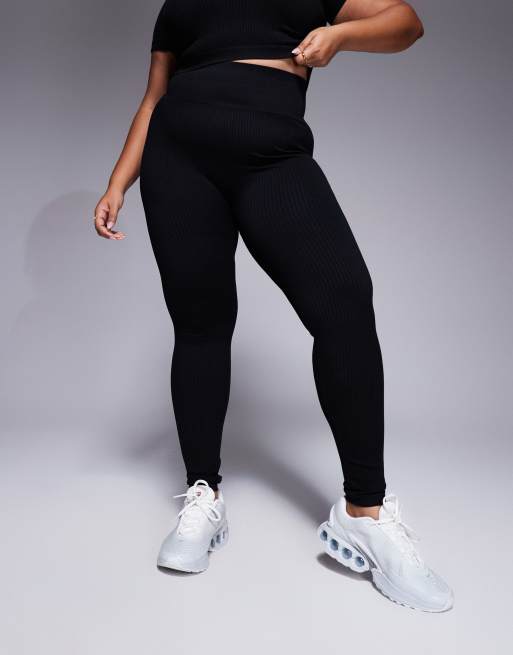 FhyzicsShops 4505 Curve Icon seamless rib gym legging T-Shirt in black