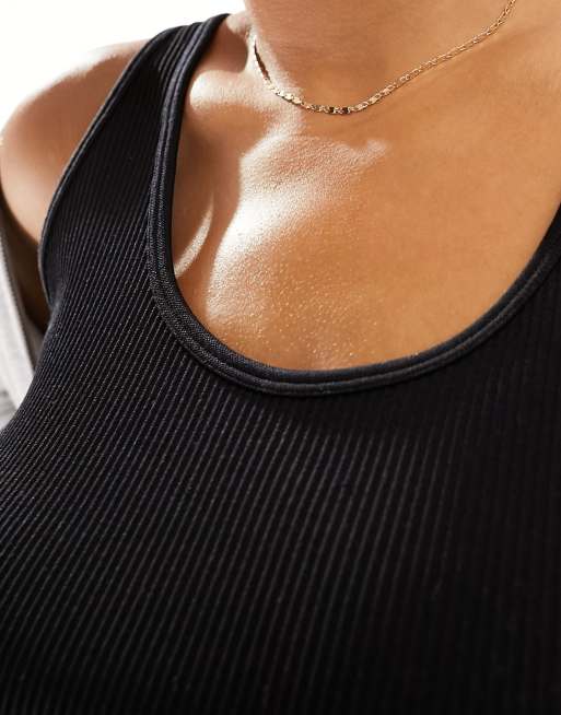 ASOS 4505 Curve - Icon - Sømløs ribstrikket sports-BH med let støtte i sort , 2 af 4