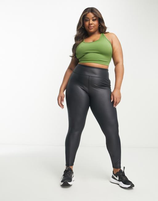 8 Stylish Ways to Wear Plus-Size Leggings - Dia & Co