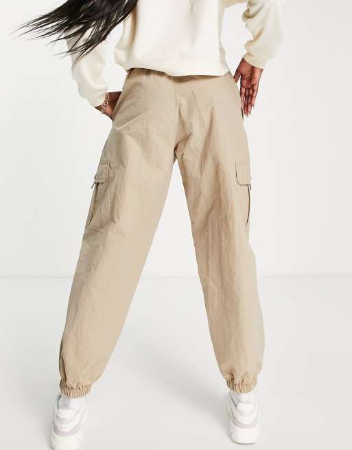 Utility pocket best sale cargo jogger pants