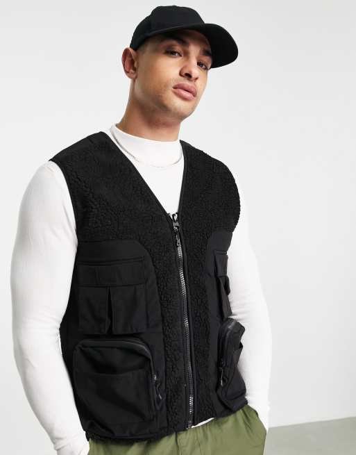ASOS 4505 - Gilet in pile con tasche sul torace