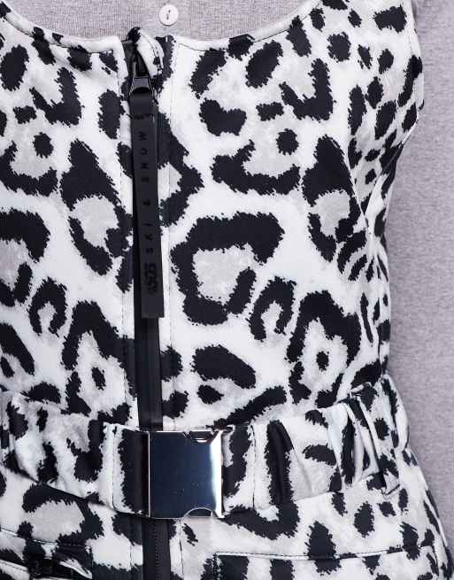 ASOS 4505 Hourglass Ski soft shell belted water repellent bib salopettes in snow leopard, 2 of 5