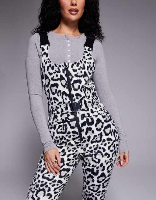 ASOS 4505 Hourglass Ski soft shell belted water repellent bib salopettes in snow leopard, 5 of 5