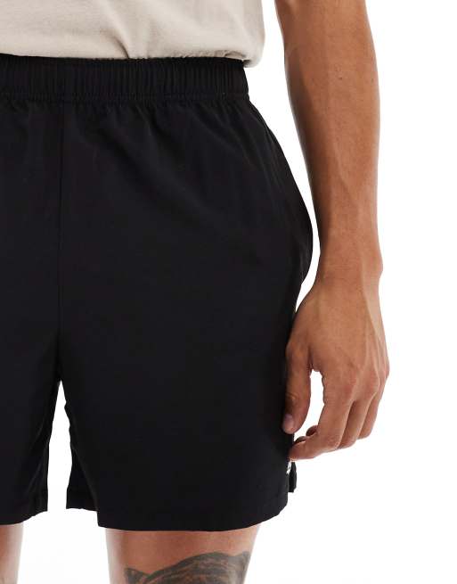 ASOS 4505 - Icon 5 - Confezione da 2 pantaloncini da allenamento neri e grigio argento ad asciugatura rapida, 3 di 5
