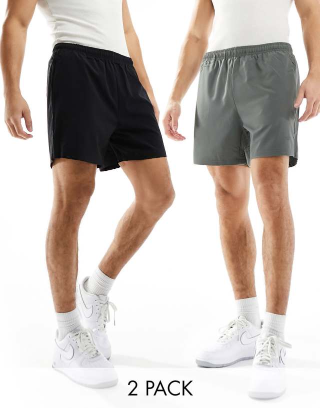 ASOS 4505 - icon 5 inch training shorts with quick dry in black and grey