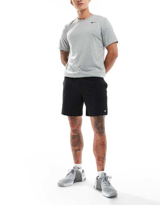 ASOS 4505 Icon 7 inch training short with quick dry in dark grey