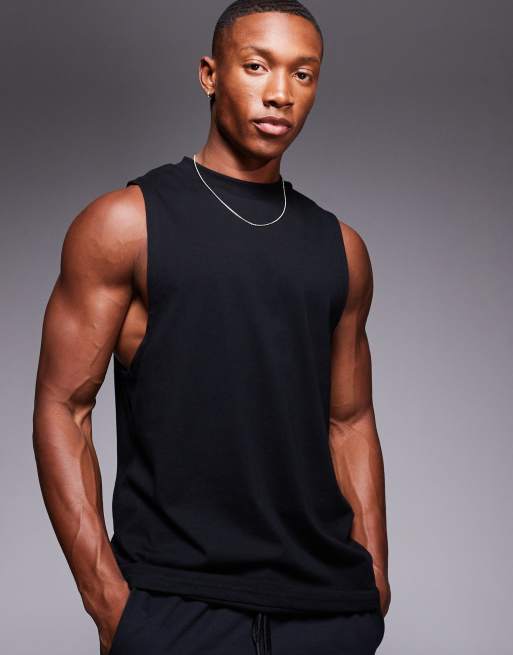 ASOS 4505 Icon Armelloses schnelltrocknendes Sport Tanktop in Schwarz mit tiefem Armausschnitt ASOS