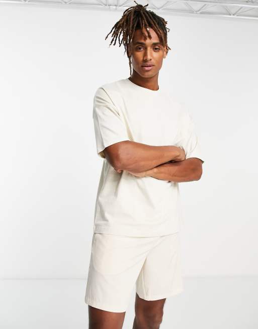 ASOS 4505 – Icon – Beige, snabbtorkande t-shirt för träning i oversize , 3 av 4