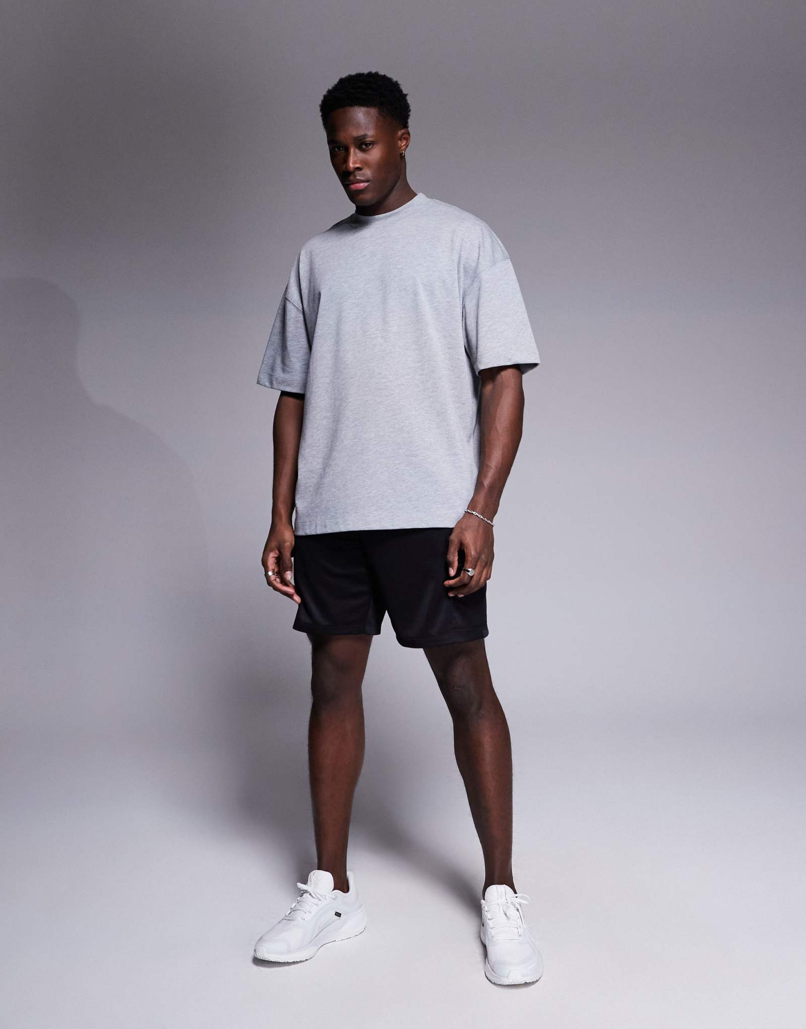 ASOS 4505 Icon - облегающая хлопковая футболка из плотного хлопка с быстросохнущей отделкой серого вереска