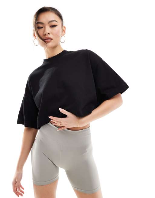 ASOS 4505 Icon - Firkantet, tung og cropped T-shirt i sort hurtigtørrende materiale