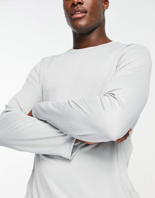 ASOS 4505 - Icon - Maglietta da allenamento slim a maniche lunghe in tessuto tecnico a rete quick dry grigio chiaro   