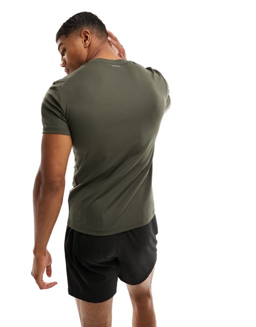 ASOS 4505 icon muscle fit training t-shirt with quick dry in black