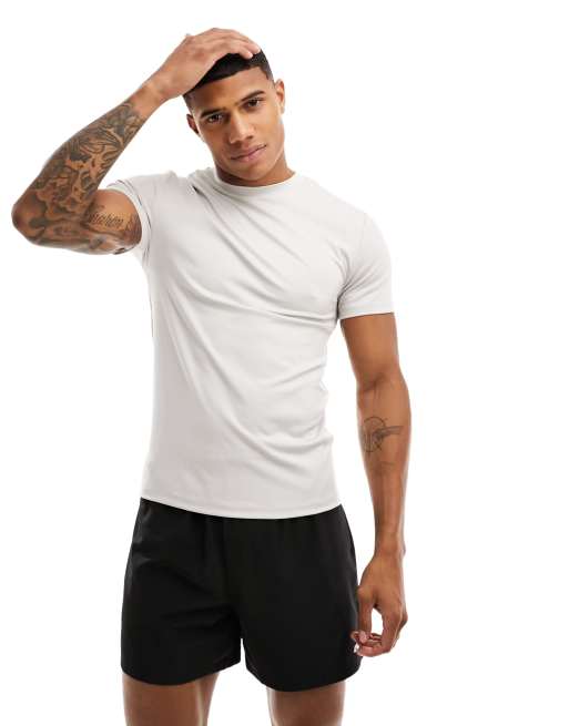 ASOS 4505 Icon oversized training T-shirt with quick dry in black