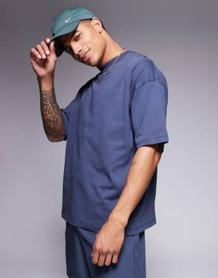 4505 Icon oversized cotton T-shirt with quick dry finish in navy