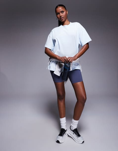 ASOS 4505 - Icon - Oversized T-shirt van sneldrogend zwaar katoen in lichtblauw - view 1