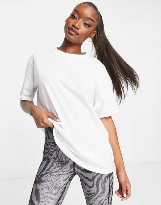 ASOS 4505 Icon oversized t-shirt with quick dry in white