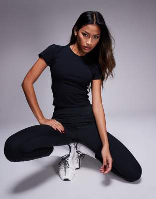 ASOS 4505 cropped hoodie in active rib in black