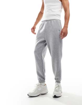 ASOS 4505 ASOS 4505 Icon quick dry tapered fit performance joggers in grey marl