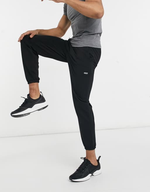 ASOS 4505 Icon – Schmale Sport-Jogginghose in Schwarz , 4 von 4