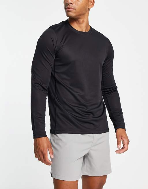 ASOS 4505 Icon slim fit long sleeve training T-shirt in mesh peformance  fabric with quick dry in black