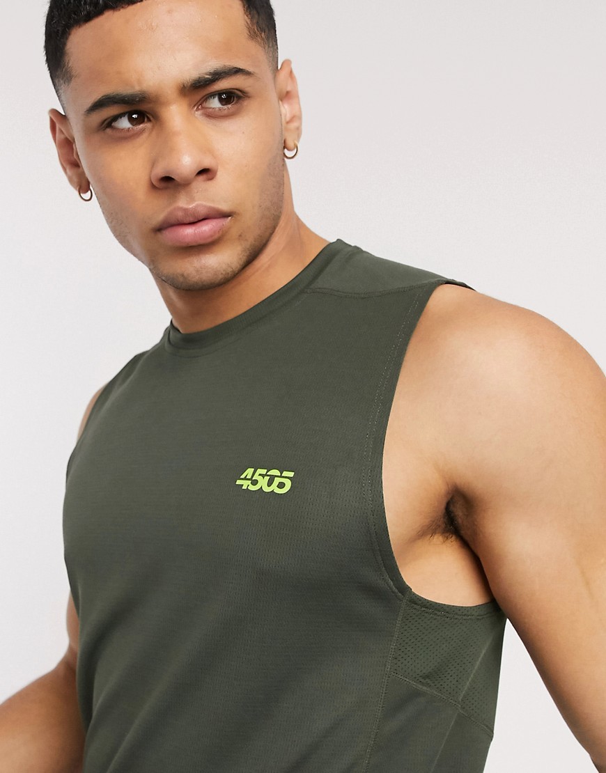 ASOS - 4505 Icon - Sportief en sneldrogend T-shirt in kaki-Groen