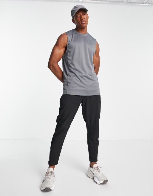 ASOS 4505 - Icon - T-shirt de sport sans manches en tissu à séchage rapide - Gris, 3 de 4