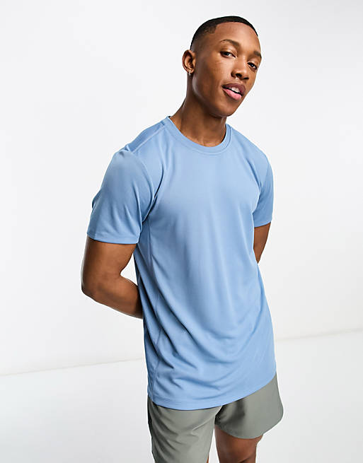 ASOS 4505 icon training t-shirt with quick dry in blue