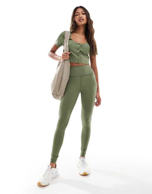 ASOS 4505 Icon Weiche Yoga Leggings in Khaki