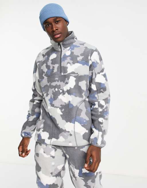ASOS 4505 – Kamouflagemönstrad skidfleece