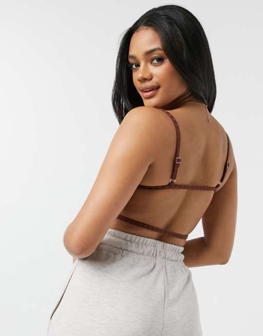 ASOS 4505 – Kurz und knapp geschnittener Sport-BH in Braun mit leichter Stützfunktion