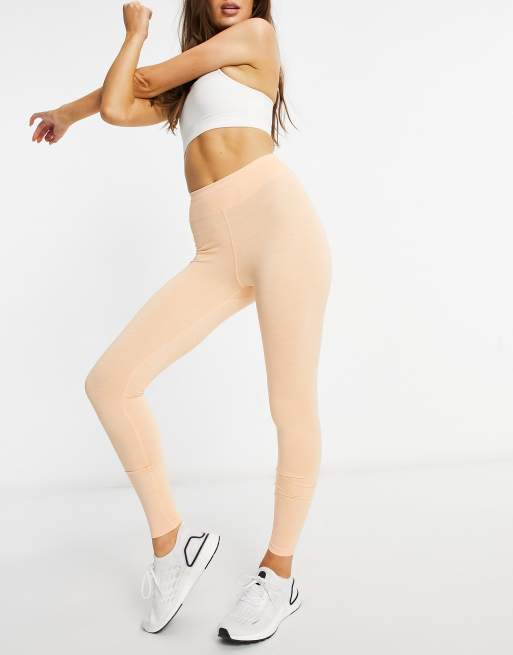 ASOS 4505 – Leggings med rynkning vid rumpan