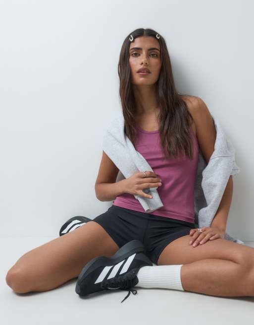ASOS 4505 lichtgewicht naadloos hardloophemd met mesh in slim-fit in bordeauxrood, 5 van 5