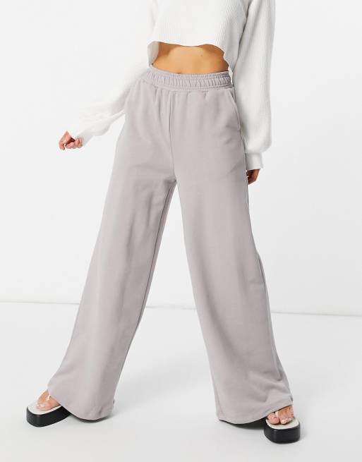 ASOS 4505 – Lockere Jogginghose mit weitem Bein