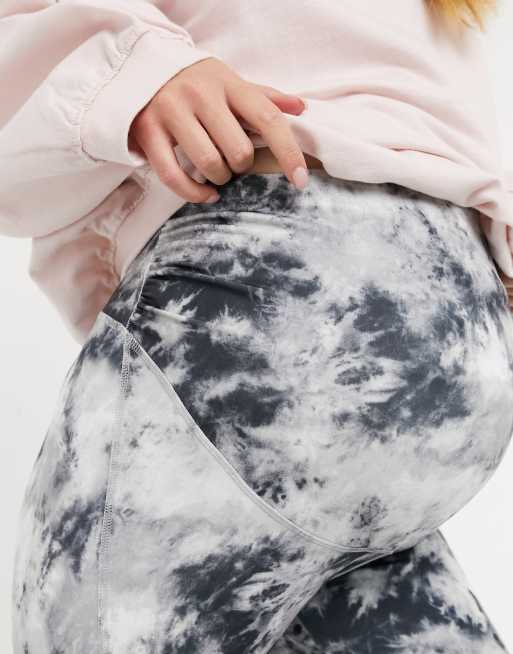 ASOS DESIGN Maternity legging in black and white tie dye