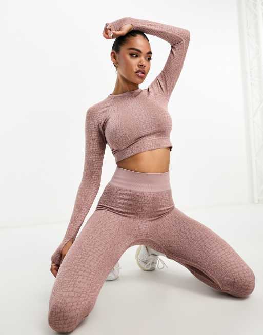 ASOS 4505 – Minkfärgad topp med lång ärm och krokodilskinnsmönstrad jacquard