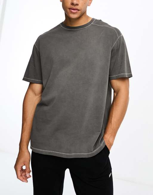 ASOS 4505 - Oversized sneldrogend trainings-T-shirt in grijs met pigmentwassing