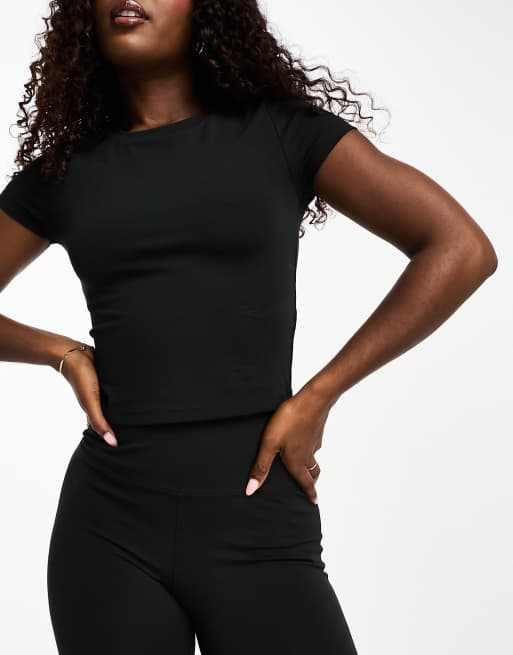 ASOS 4505 performance t-shirt in soft touch fabric in black