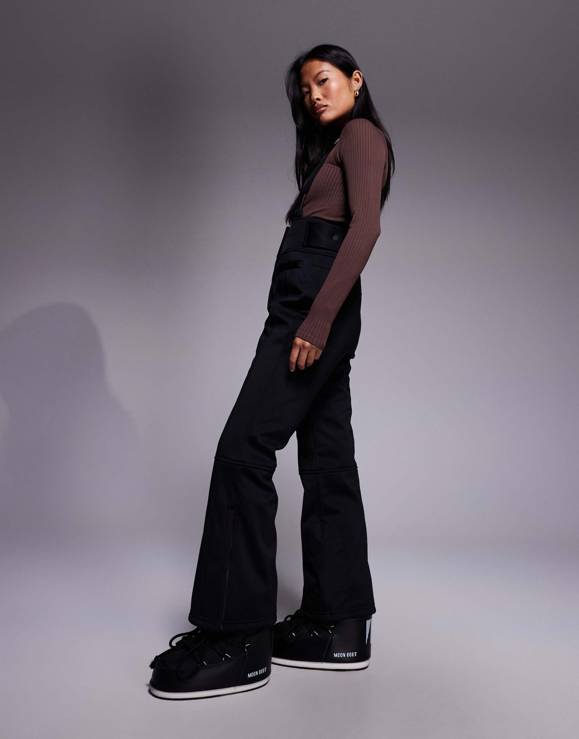 asos 4505 petite ski soft shell water repellent kick flare ski pants in black