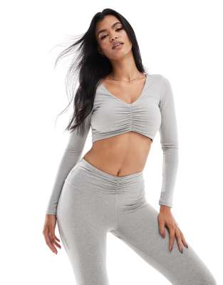 ASOS 4505 ASOS 4505 ruched front long sleeve active top in grey marl