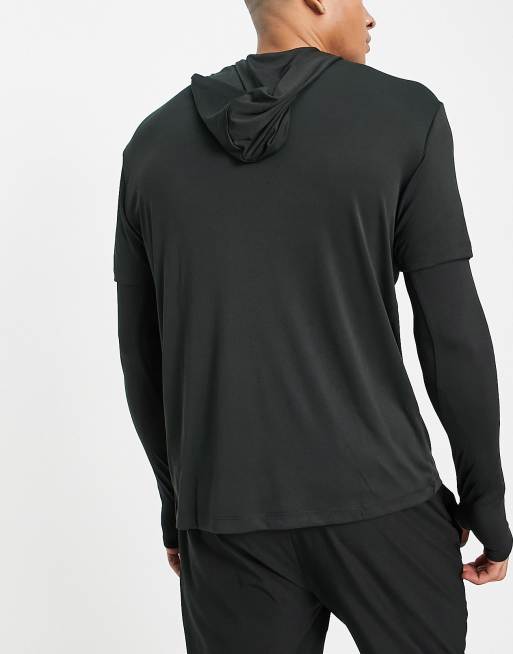 ASOS 4505 – Running – Långärmad t-shirt med huva och effekt av dubbla lager, 2 av 4
