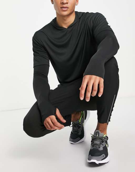 ASOS 4505 – Running – Långärmad t-shirt med huva och effekt av dubbla lager, 4 av 4