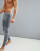 Thumbnail 1 van 4