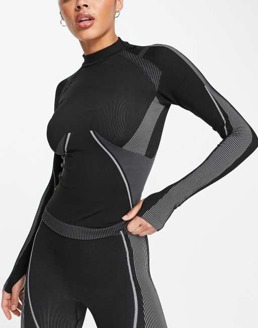 ASOS 4505 Seamless contour long sleeve zip active body and bum