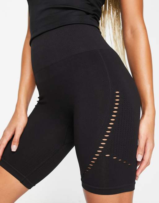 ASOS 4505 Seamless rib gym legging plunge vest and neck t-shirt in black