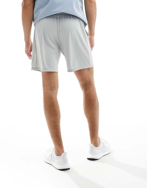 ASOS 4505 – Silvergrå träningsshorts i polymesh, 3 av 5