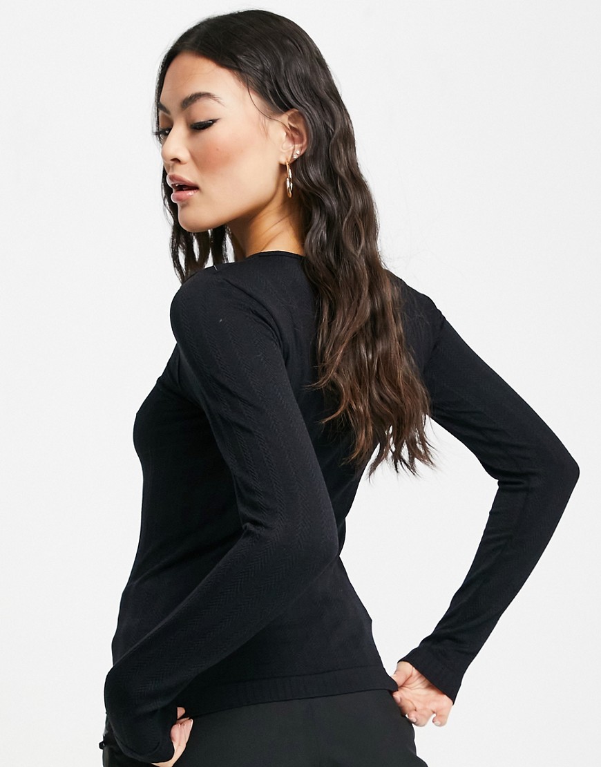 ASOS 4505 ski base layer long sleeve top in cable knit-Black