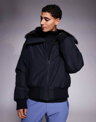 ASOS 4505 - Ski - Bomberjacke in Schwarz mit Kunstpelzkragen Schwarz L
