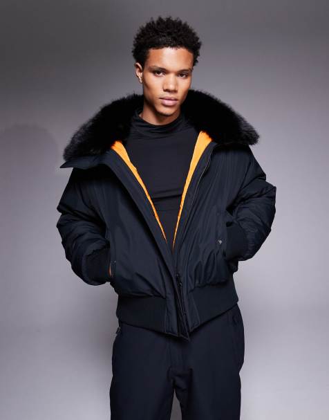 ASOS 4505 – Ski – Bomberjacke in Schwarz mit Kunstpelzkragen - view 1